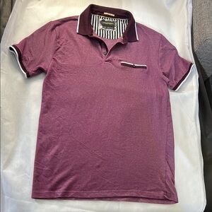 Purple Polo Shirt with Contrasting Collar and Short Sleeves